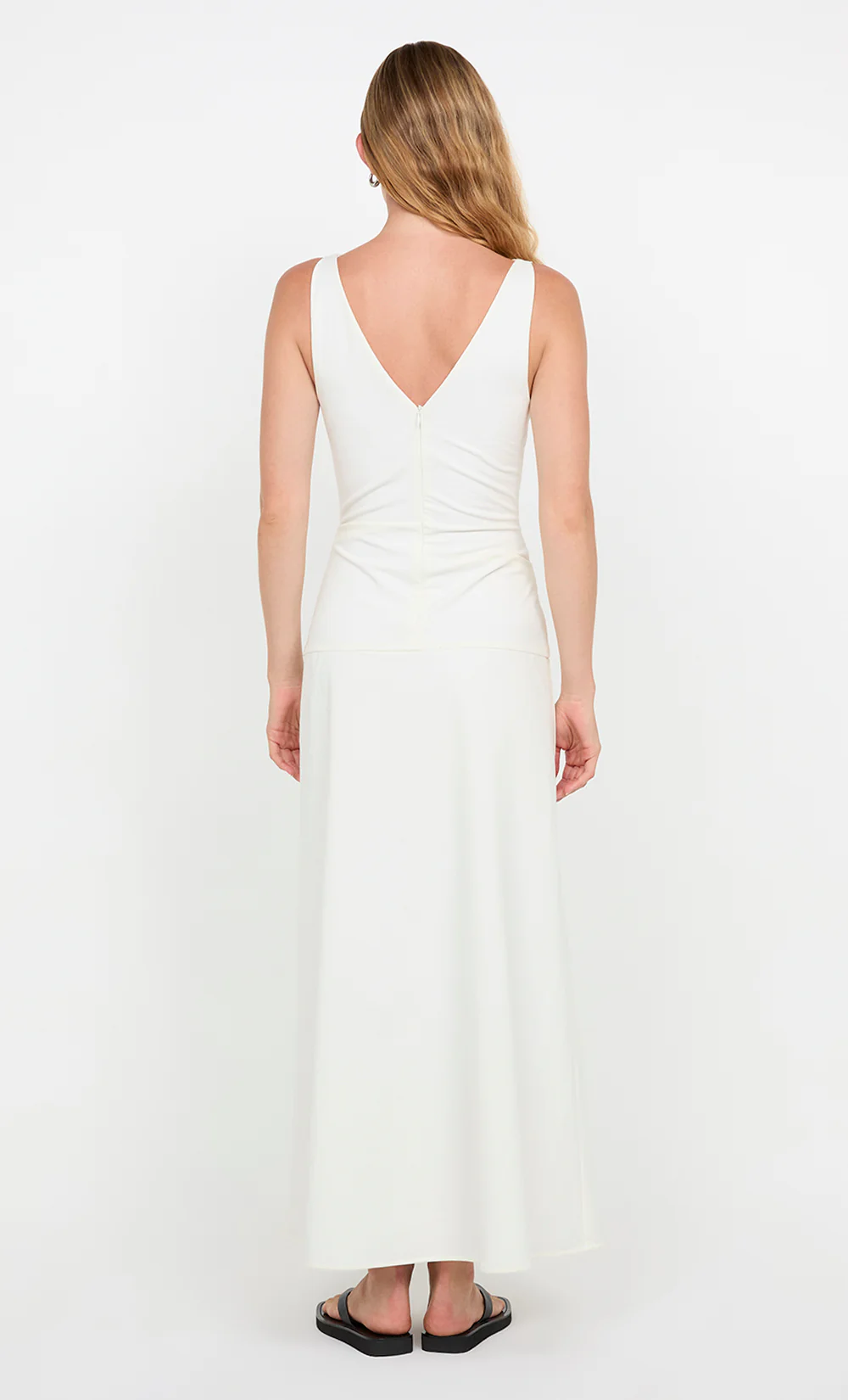 ABIGAIL TUCK MAXI DRESS - WHITE - Image 4