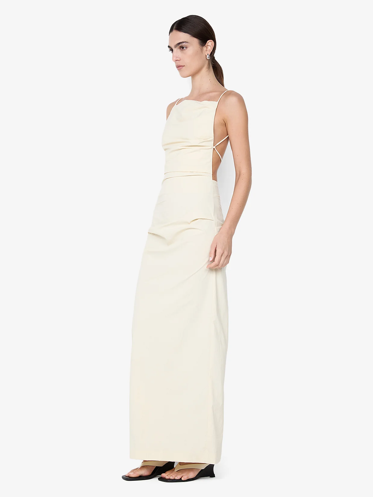 ALLIRA TUCK MAXI DRESS - VANILLA - Image 2
