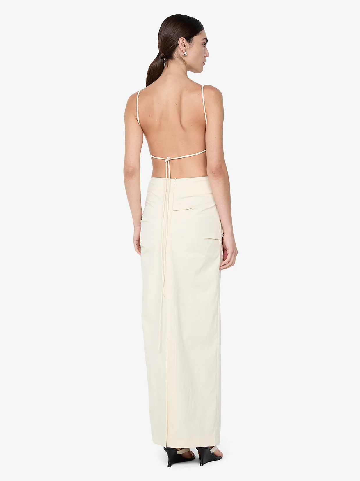 ALLIRA TUCK MAXI DRESS - VANILLA - Image 4