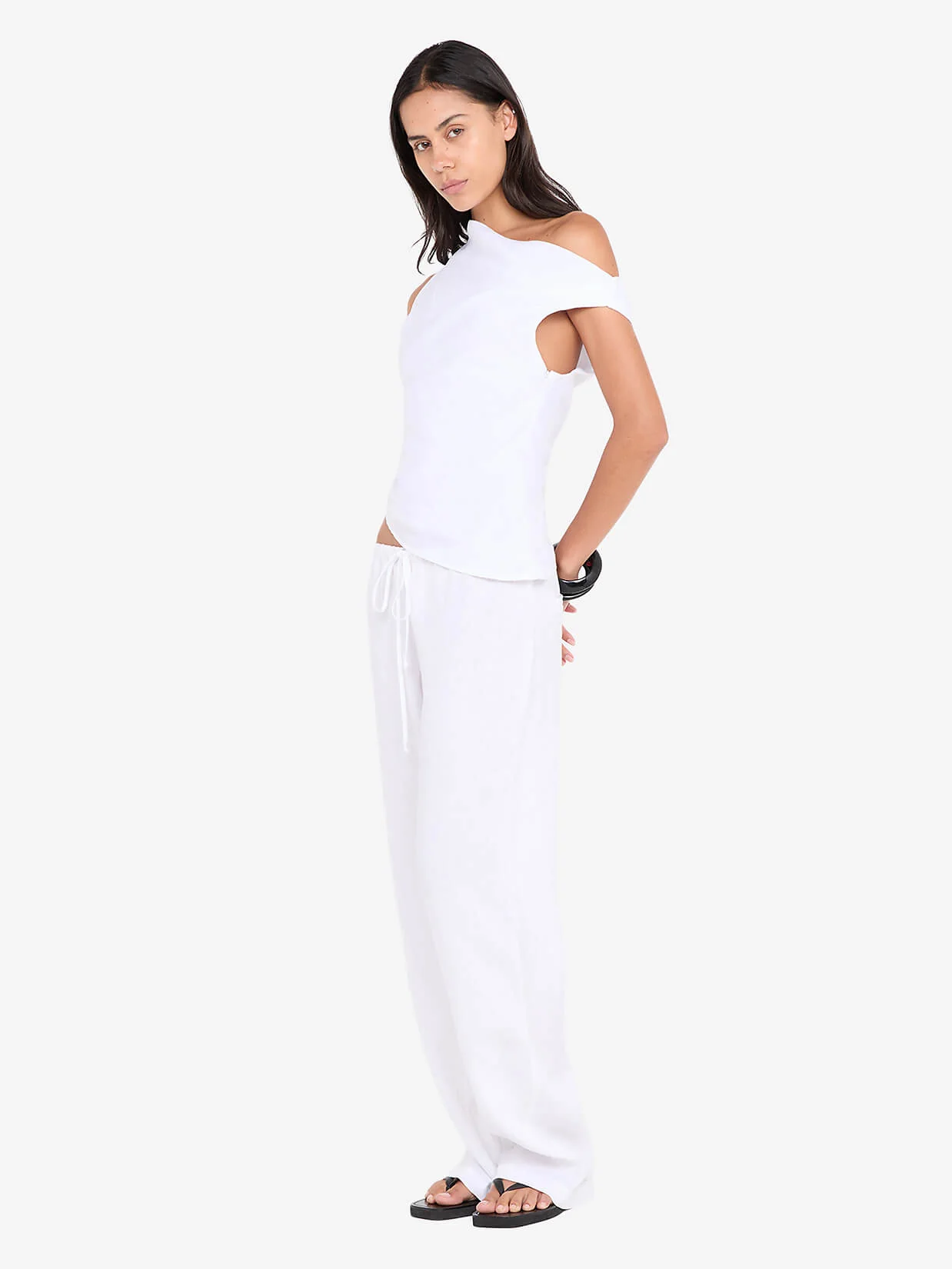 ELYCE ASYM TOP - WHITE - Image 2