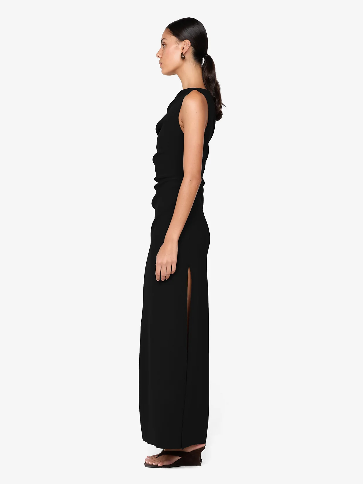 LEORA ASYM MAXI DRESS - BLACK - Image 3