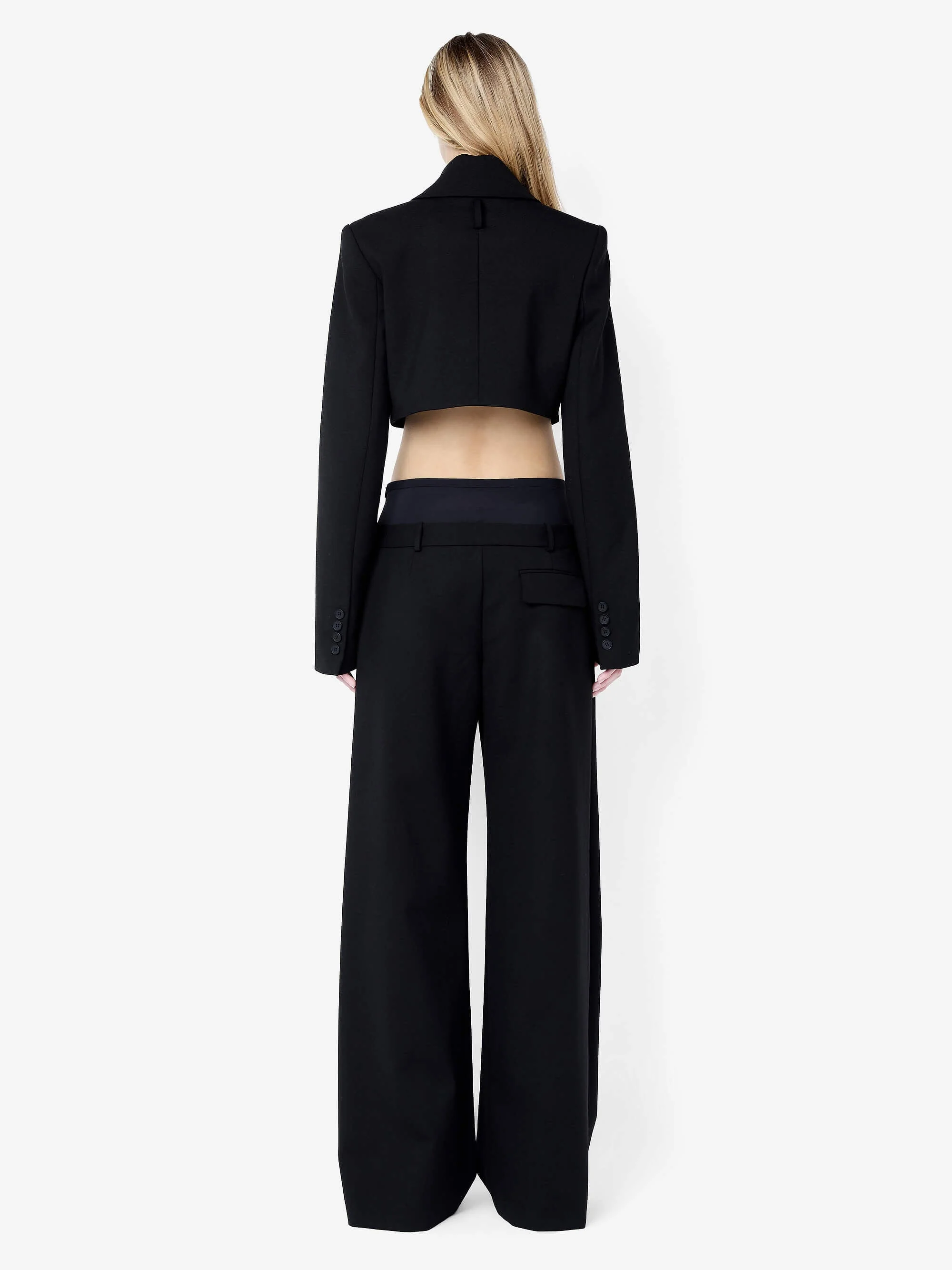 MIRREN CROPPED BLAZER - BLACK - Image 4