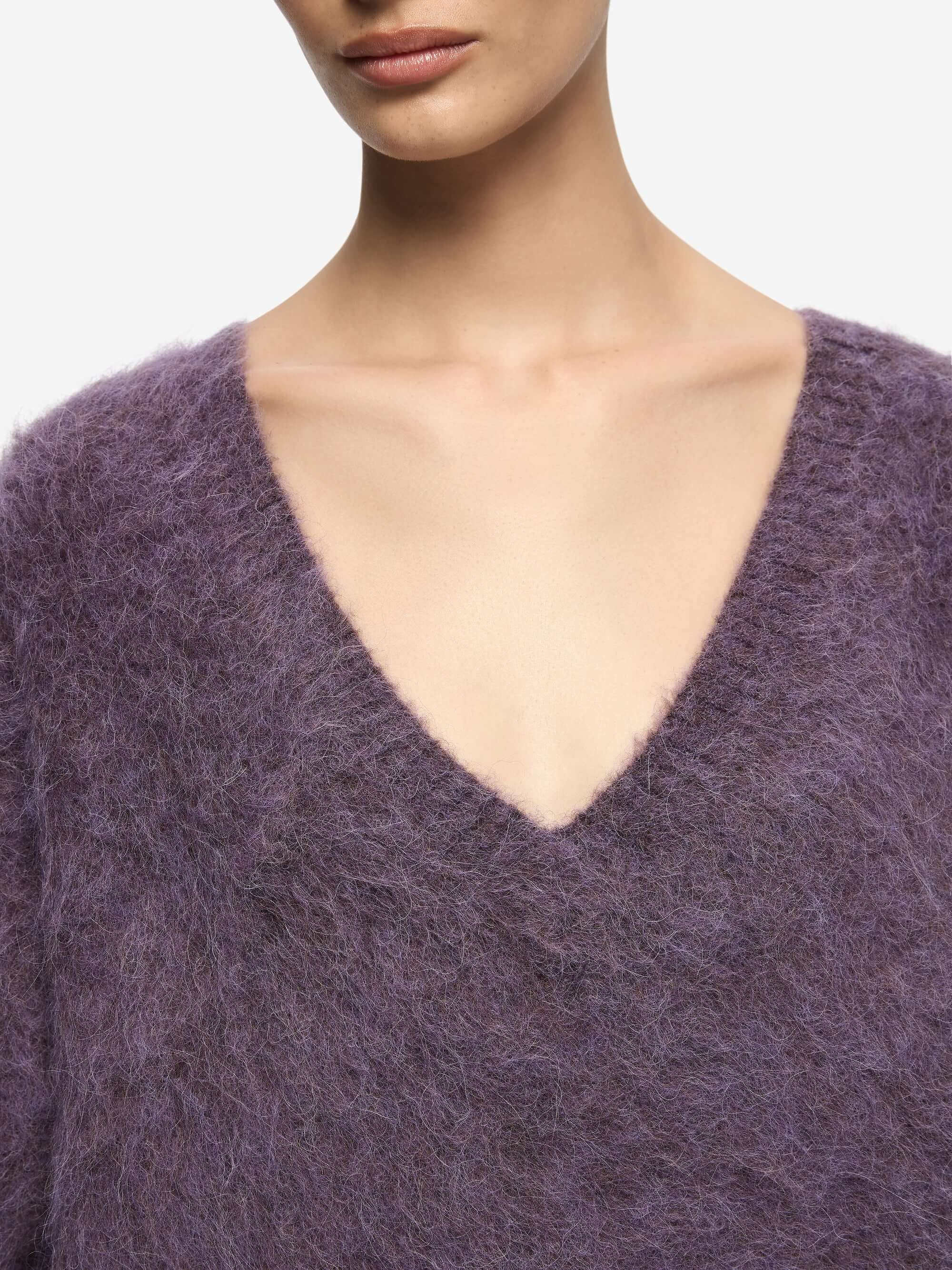 NOE OVERSIZED JUMPER - AMETHYST - Image 4