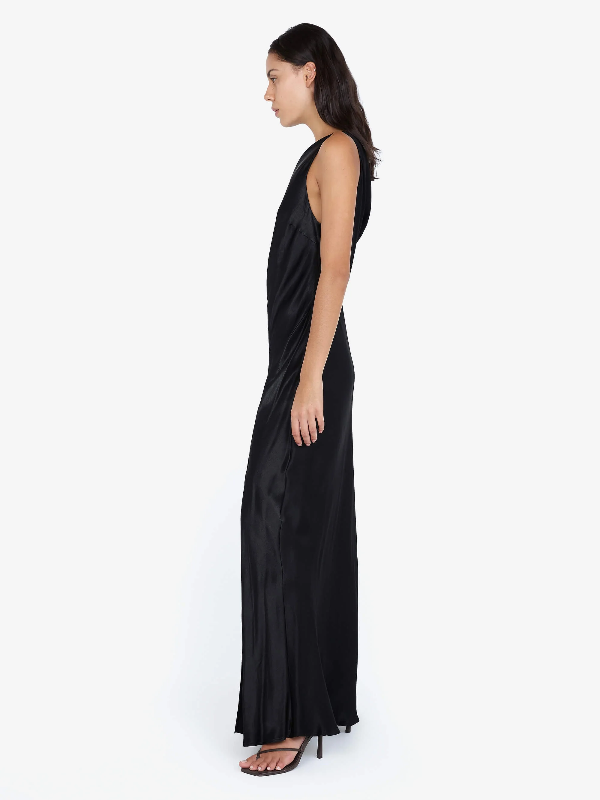 SOL ASYM DRESS - BLACK - Image 3